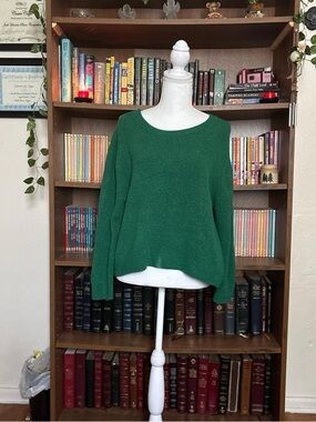 H&M Forest Green Scoop Neck Knit Sweater